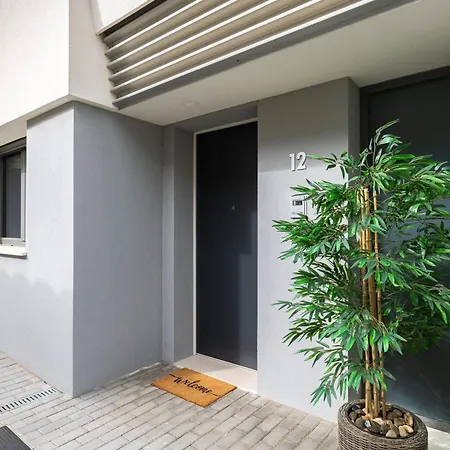 Chaparral Golf House E12 *