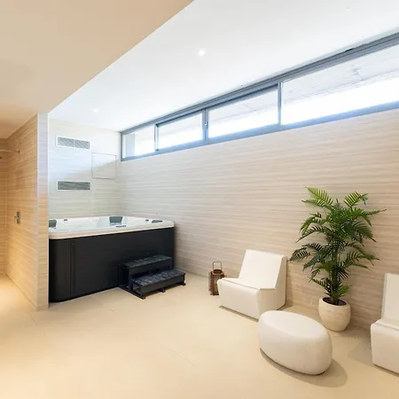 Chaparral Golf House E12 *